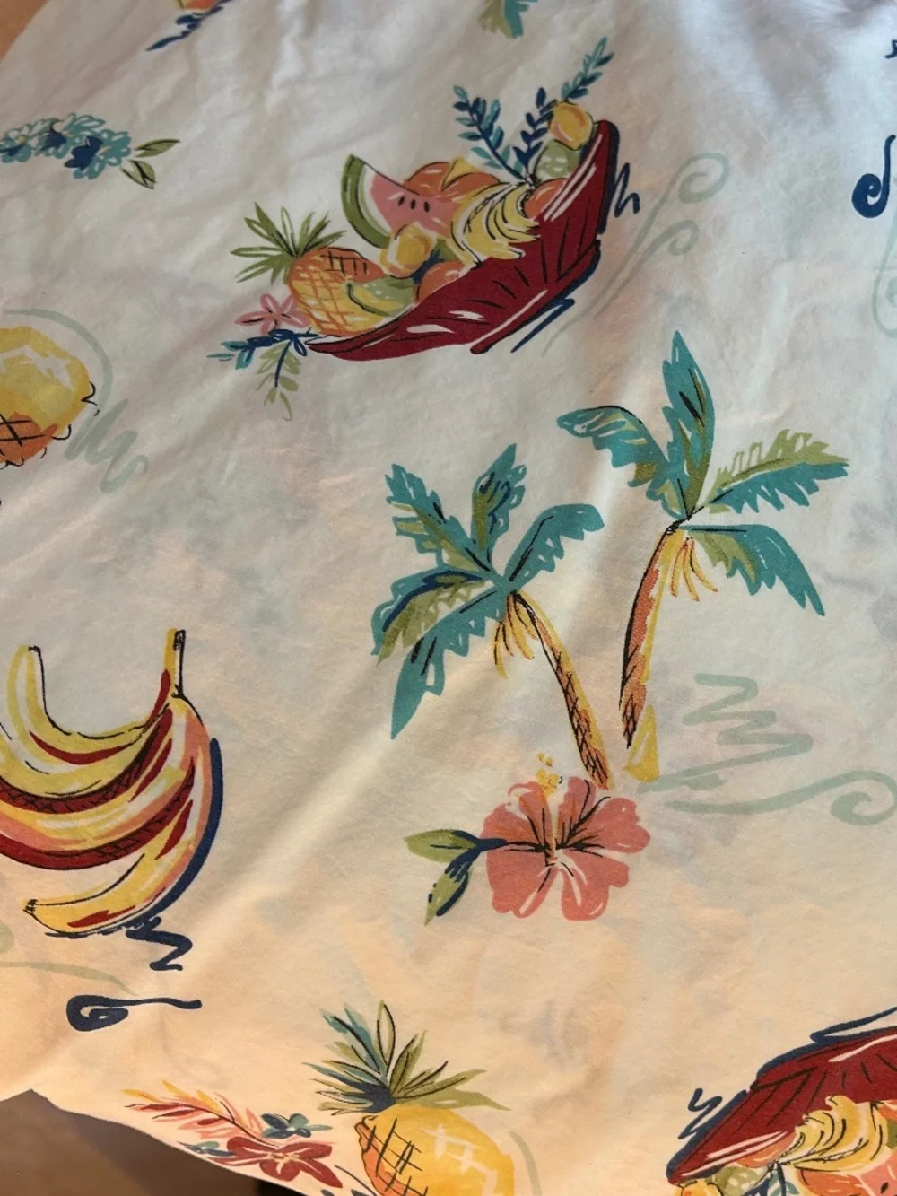 Pottery Barn Tropical Fruit Drinks and Flowers patterned duvet cover Queen beach